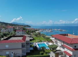 Hotel Filoxenia Paleros: Palairos şehrinde bir otel