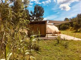 Tente Glamping nature et océan, Rogil, glamping site in Rogil