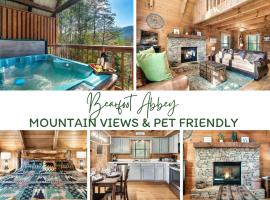 Dreamy 2br Cabin With Private Hot-tub And Grill, chalet di Pigeon Forge
