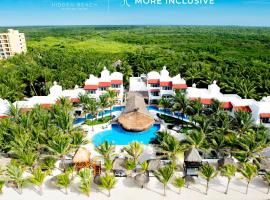 Hidden Beach Resort Au Naturel Adults Only - More Inclusive: Akumal, Kantenah Körfezi yakınında bir otel