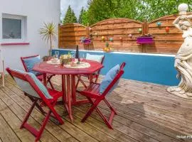 RÉF 322 - LOCMIQUELIC Maisonnette de pêcheur avec terrasse
