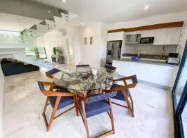 2BR Home in Bahia Principe PGA Golf, Beach Club