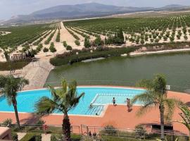 Condado de Alhama Golf Resort in Murcia, hotel na may parking sa Alhama de Murcia