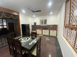 Dlr Tranquilla, guest house in Hyderabad