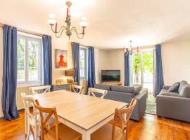 L'El&eacute;gante - maison de ville avec jardin