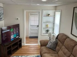 The Cozy Back Bungalow