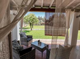 Casa Chiara con accesso diretto alla spiaggia, hotel v destinaci Àrbatax