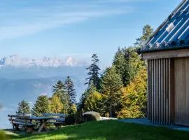 NEW OPENING "Sissi Chalets" - Unique Luxury Hideaway with Mountain view & Sauna