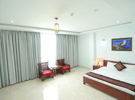 Tan Truong Son Hotel, Hotel in Dong Hoi