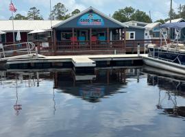 Good Times Motel and Marina, hotel en Steinhatchee