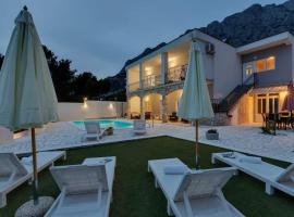 Villa mia Mirela, hotel in Makarska