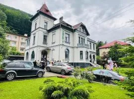 Vila Themis