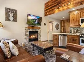 Creekside Suites 03 by Estes Park Condos