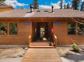 Creekside Suites 19 by Estes Park Condos