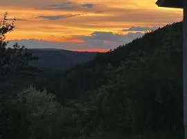 Seoska kuca Seoce