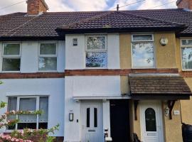 4 bedroom perfect home for the family getaway, hotel v Birminghamu