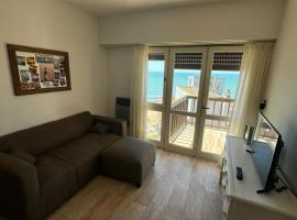 Bolivar y Guemes. Vista al mar. โรงแรมในมาร์เดลปลาตา