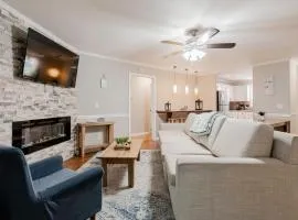 Dutch Creek Cottage- 10 mins to Lake Murray!