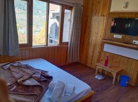 Trimurti B&B, hotel di Manāli