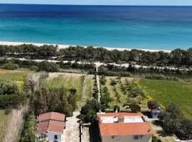 Orosei RE - Villa Aurora Rimedia a 50 metri dal mare