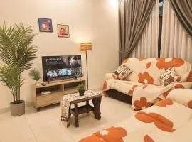 3mins to Ikea Toppen Tebrau johor bahru 4 to 14 pax double storey