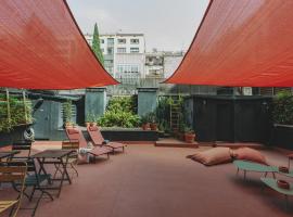 Piulet Hostel: Barselona'da bir konukevi