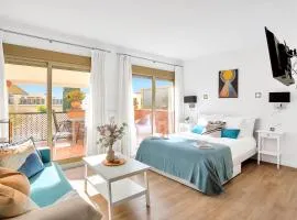 Romana Playa beach apartment 723 in Elviria, Marbella