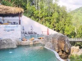 Lotus Premium Lodge - Lotus Group Tours