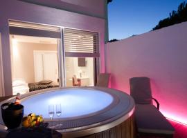 Villaggio La Pescaccia, hotel a San Clemente