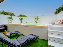 Casa con Piscina climatizada, Jacuzzi, Billar, Aire Acondicionado