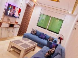 Prestigieux Appart-Hôtel Luxury, ξενοδοχείο σε Kenitra