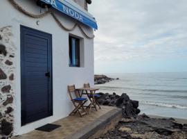 Casa Noda Tarajalejo, family hotel in Tarajalejo