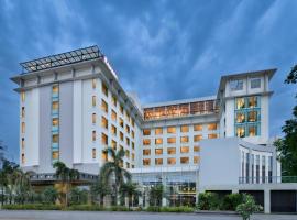 Ramada By Wyndham Jaipur, hotel in Raja Park, Jaipur