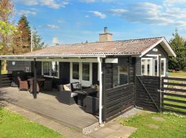 6 person holiday home in Hadsund, hotell sihtkohas Nørre Hurup