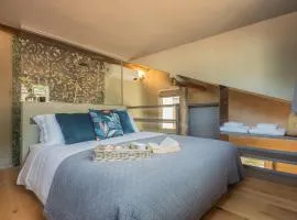 Urio's Castle Suites by Rent All Como