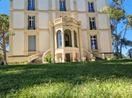 Château de Bayssan, hôtel à Béziers