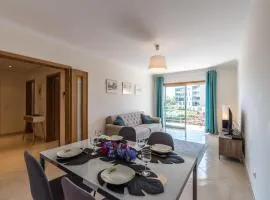 Marina Apartment close to beach & city