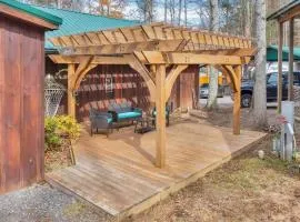 5BR Family Lodge in Gatlinburg with Hot Tub
