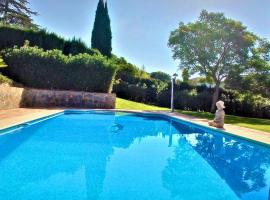 Villa Soto Sol Sotogrande, hotell i Sotogrande