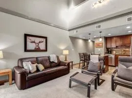 Mountain View Getaway by Great Western Lodging