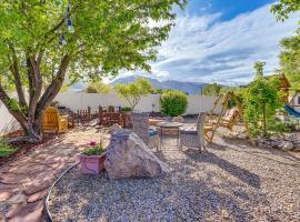 Cozy Kaysville Vacation Rental with Mountain Views!, apartman u gradu Kaysville