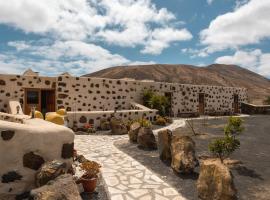 Hotel Rural El Cabo de "Casa Marcos", hótel í Villaverde