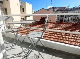 Studio Moderne Rénové avec balcon