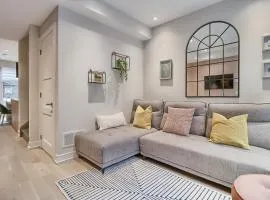 Luxury Townhouse in Downtown Toronto - TH1