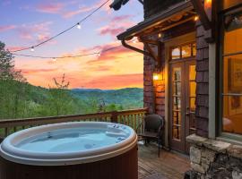 Brīvdienu māja Mtn Views Hot Tub Close to Asheville pilsētā Swiss