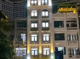 KING HOTEL