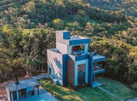 Triplex a 30 km de Florianópolis – dom wakacyjny w mieście Santo Amaro da Imperatriz