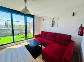 Apartamento con piscina, terraza jardín y Netflix