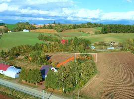 大人数の家族旅行に！BBQ(夏)/雪遊び(冬)/しゃぶしゃぶの鍋/カラオケ/Switch/映画も！，上富良野町的有熱水按摩池的飯店