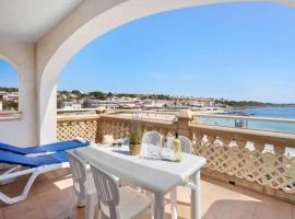 Apartamento frente a la playa con vistas perfectas al mar, מלון בפונטה פרימה